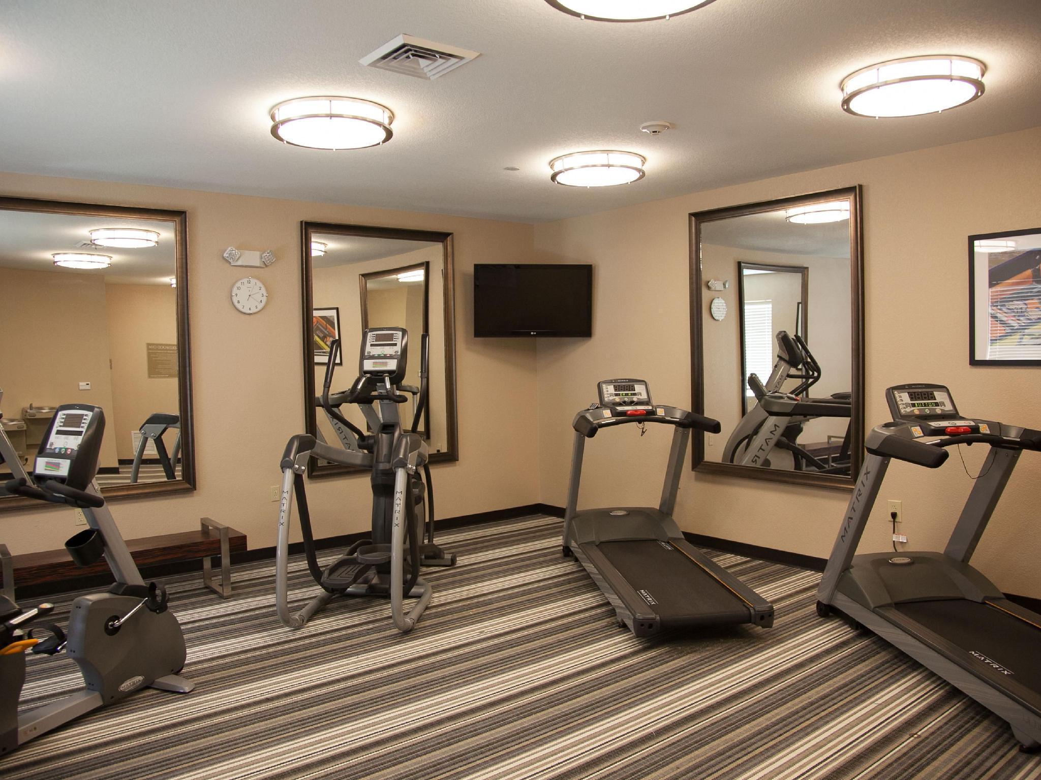 Candlewood Suites Alexandria By Ihg Exterior photo